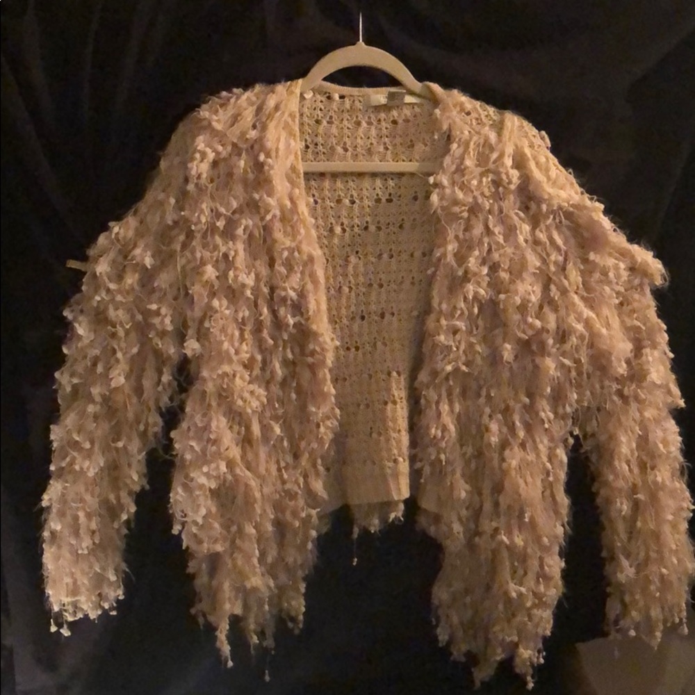 Trendy sweater